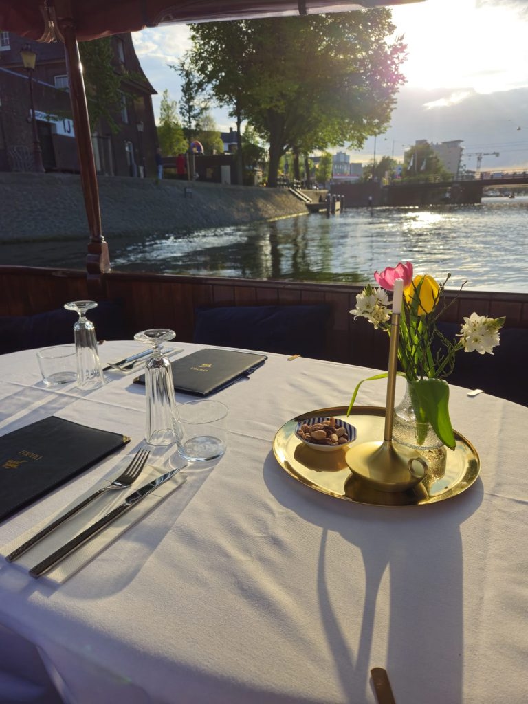 Ritz prive salonboot amsterdam dinner