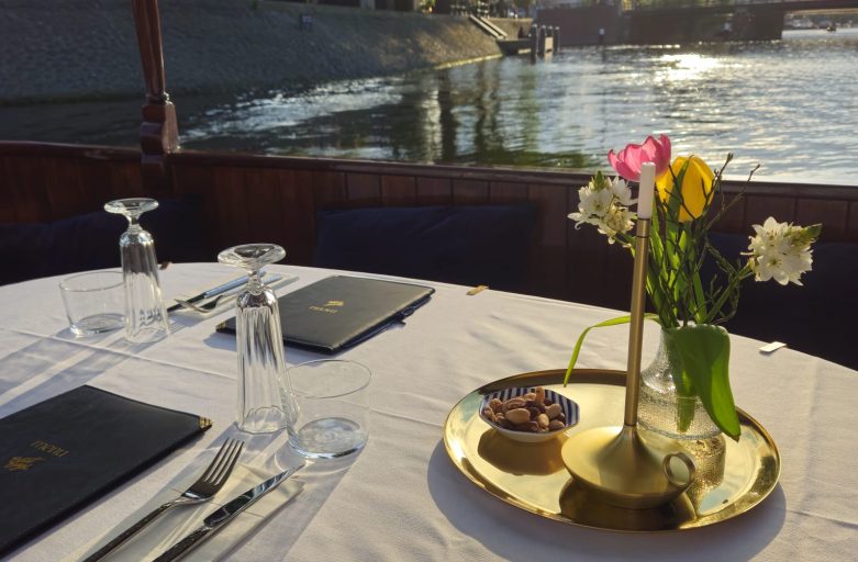 Ritz prive salonboot amsterdam dinner
